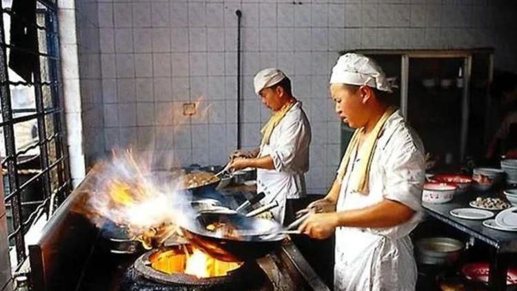 欢淫来到好色精灵之森